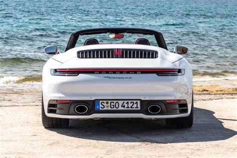 911 Carrera 4S Cabriolet Carrara White Metallic (S-GO 4121) - The new Porsche 911 Cabriolet