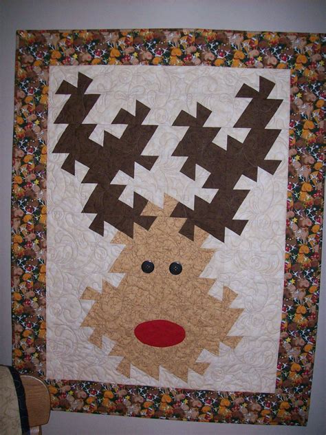Finished my Rudolph twister !!! | Christmas quilts, Christmas quilt patterns, Quilting projects
