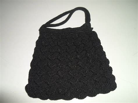 Vintage Hand Crocheted Small Purse Adorable Design Casual or Evening 1940's