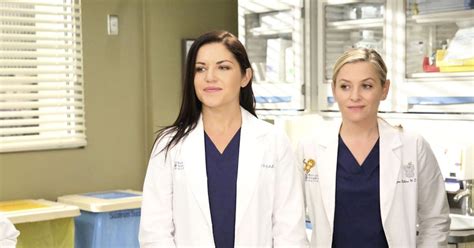 Who Is Eliza Minnick On 'Grey's Anatomy'? She's There To Whip Grey Sloan Into Shape