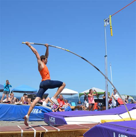 Mean Green, Pole Vault, Sports Balls, Vaulting, Track And Field, Google Images, Supportive ...