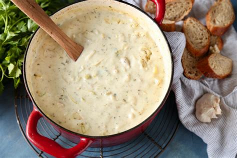 Creamy New England Clam Chowder - The Chunky Chef