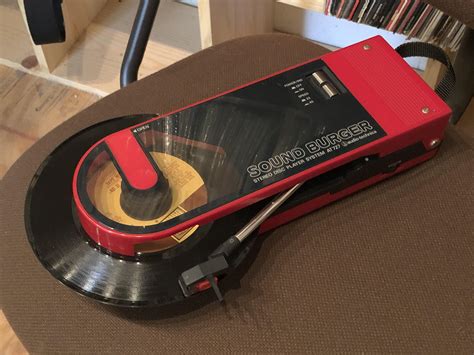 Portable Record Player Reviews: Audio Technica Sound Burger/Mister Disc : r/vinyl