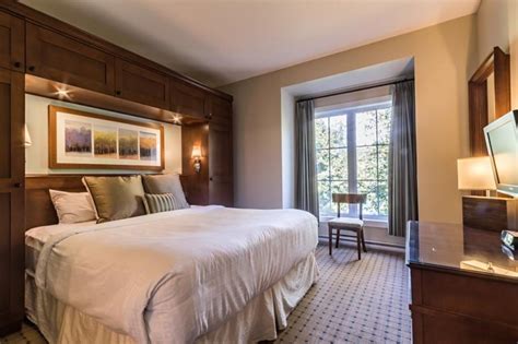 Chateau Beauvallon Mont Tremblant vacation deals - Lowest Prices, Promotions, Reviews, Last ...