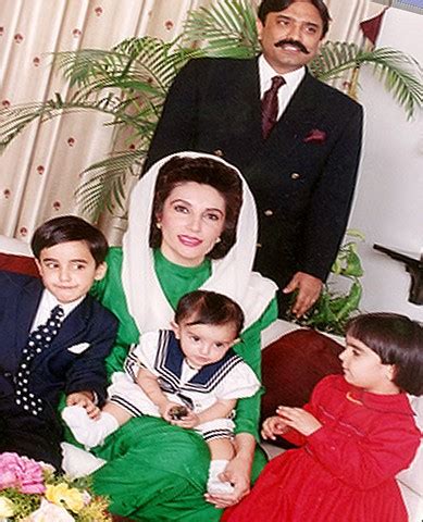 Asif Ali Zardari with Family | Asif Ali Zardari Photos | FanPhobia ...