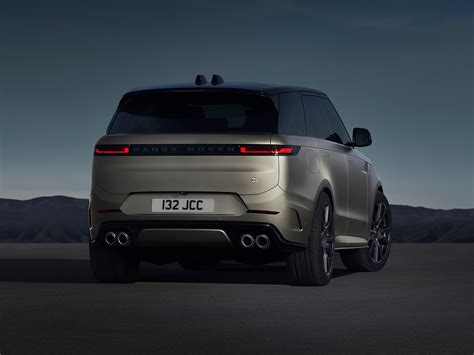 2024 Range Rover Sport SV is the Most Powerful Ever | Man of Many