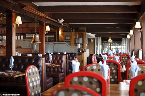 Brass Bell Restaurant and Pub - Restaurant Kalk Bay Cape Town