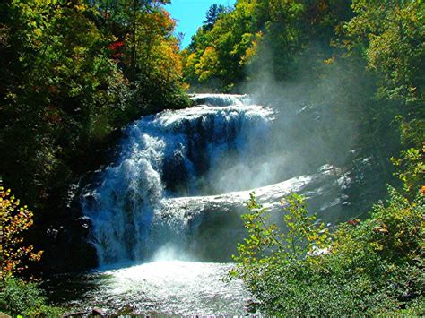 5 of the Most Beautiful Waterfalls in East Tennessee | Beautiful waterfalls, Tennessee ...