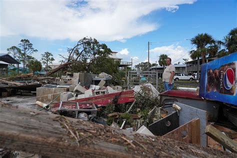 Florida's storm-struck Gulf Coast cleans up after Idalia - September 1 ...