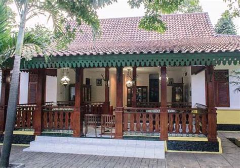 Arsitektur Rumah Betawi Ternyata Memiliki Nilai Sakral, Ini ...