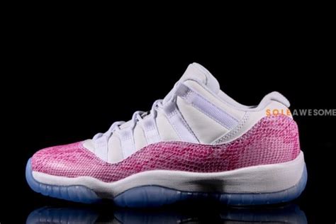 Air Jordan XI (11) Retro Low GS Snakeskin Pink