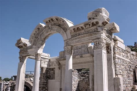 Temple of Hadrian in Ephesus | Turkish Archaeological News