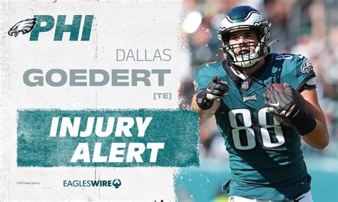 Dallas Goedert exits Eagles matchup vs. Cowboys with a forearm injury