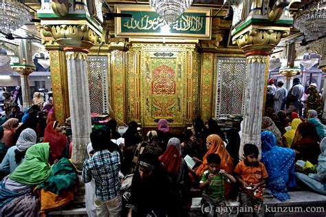 2012: Urs of Hazrat Nizamuddin Auliya (رحمتہ اللہ علیہ) | Aulias World