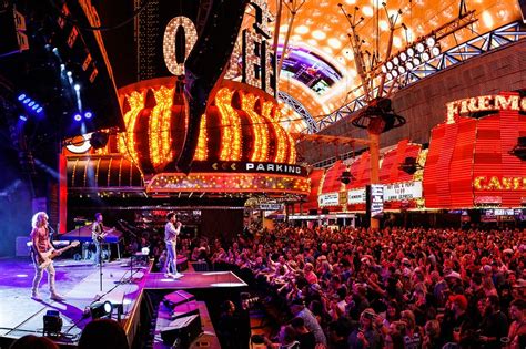 Downtown Rocks Is Back at Fremont Street Experience! - Willow Manor