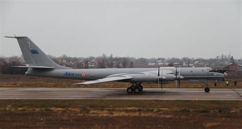 The Naval Bear: Tupolev Tu-142 of the Indian Navy [2048x1101] : r/MilitaryPorn