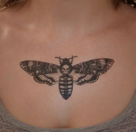 Large Death's Head Hawk Moth temporary tattoo – Ali Chappell-Bates Art