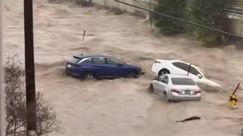 Flash floods devastate San Diego. See the videos | Tri-City Herald