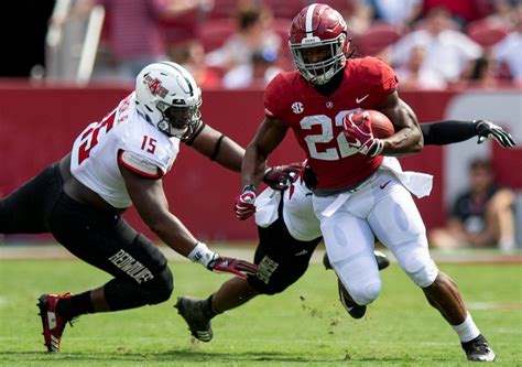 Football: Najee Harris, Alabama offensive line create tall task for ...