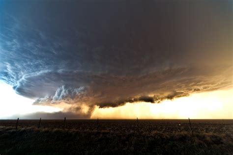 Multi-Vortex Tornado Tears Through Oklahoma