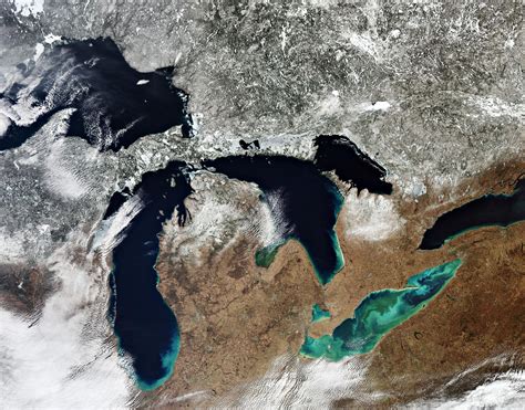 Exploring Earth From Space: Spectacular View of the Great Lakes