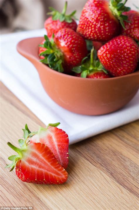 Bunnings introduce Pineberry seeds i to Australia from Europe | Daily Mail Online