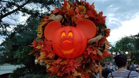 When are the fall decorations, merchandise and foods coming to Disney World?