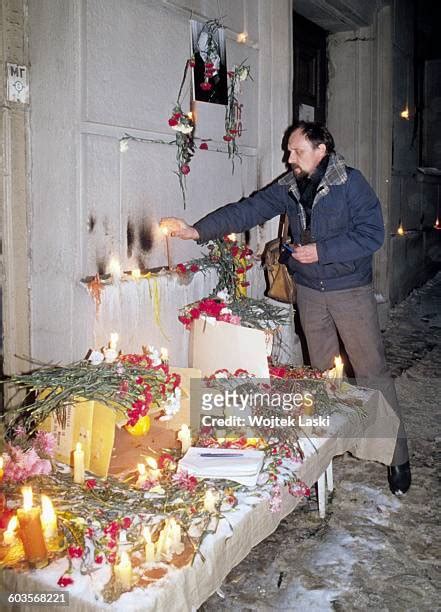 Andrei D Sakharov Death Photos and Premium High Res Pictures - Getty Images