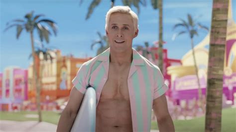 Barbie, Ryan Gosling troppo vecchio per essere Ken? La sua risposta: "Siete degli ipocriti"