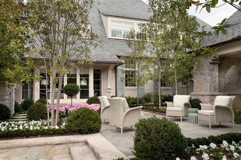 Create a Private Oasis with These Beautiful Courtyard Ideas