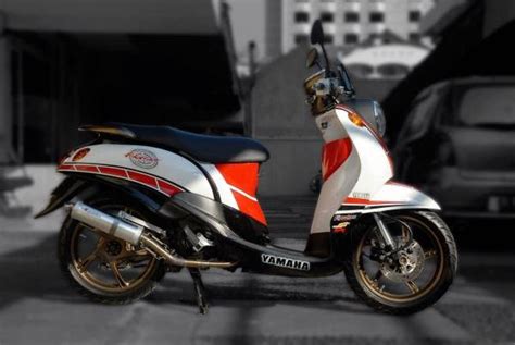 Modifikasi Yamaha Fino Sporty Retro - Modifikasi Motor Yamaha Vixion ...