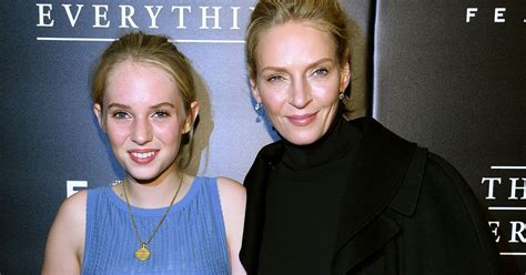 Uma Thurman's Daughter Is A Double Of Her Famous Mum At 'The Theory Of ...