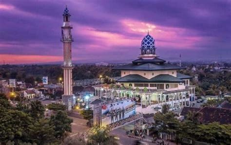 13 Alasan Tinggal di Kediri. Kota Industri di Jawa Timur