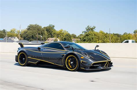 Download Black Car Supercar Car Pagani Pagani Huayra Vehicle Pagani Huayra Roadster BC 4k Ultra ...