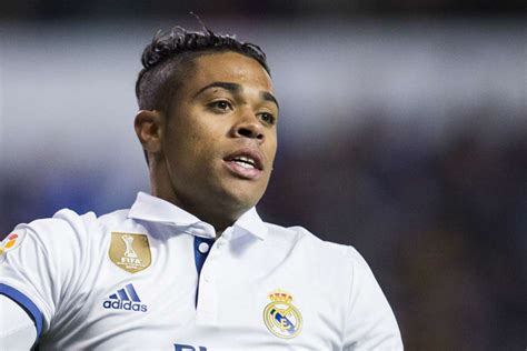 Transfer News: Lyon striker Mariano Diaz returns to Real Madrid - myKhel