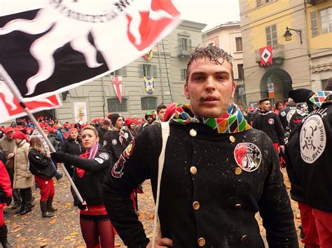 The Historical Carnival of Ivrea - Delicious Italy