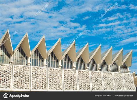 National Mosque of Malaysia – Stock Editorial Photo © galitskaya #149130911