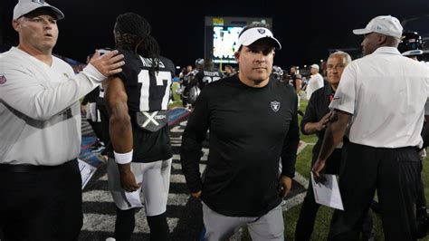 Raiders’ Josh McDaniels: Patriots will ‘test where we’re at’