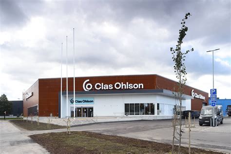 Clas Ohlson, affärsbyggnad i Finland