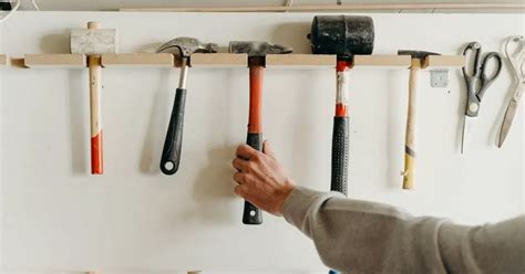 The 6 Best Masonry Hammers For A Professional Job