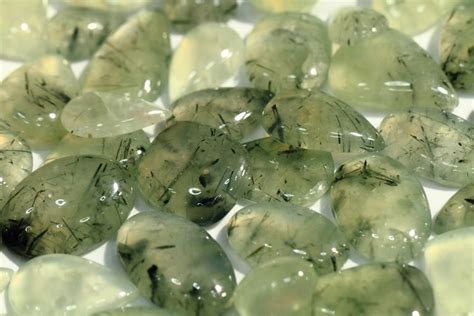 Prehnite Meaning: Properties and Benefits You Should Know