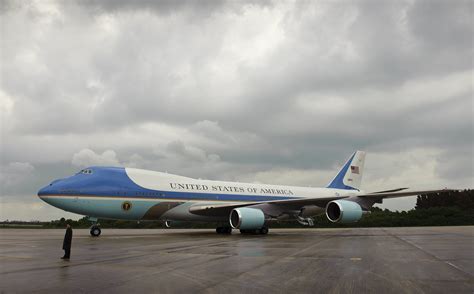 10 High-Flying Facts about Air Force One - Fact City