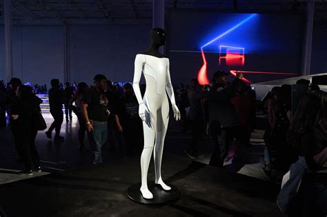 Elon Musk to unveil 'humanoid robot' for Tesla factories on Friday