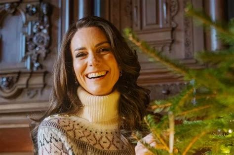 Kate Middleton 'snubbed' Christmas invitation from Queen despite ...