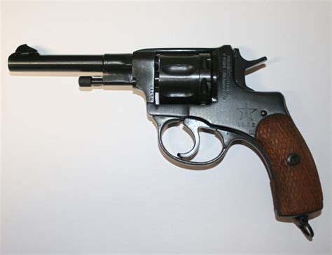 Russian 1895 Nagant 7.62x38R Revolver Dated 1932 Tula Arsenal