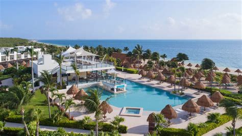 The 11 Best Cancun All-Inclusive Resorts for Families