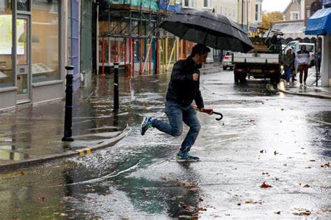 Portsmouth weather: Met Office issues yellow weather warning as parts ...