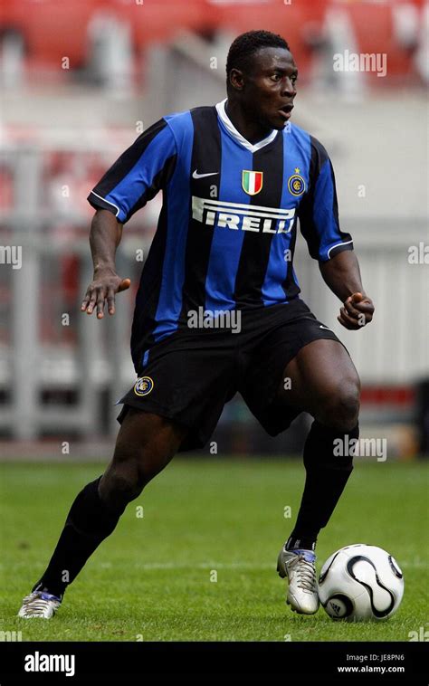 Obafemi Martins Stock Photos & Obafemi Martins Stock Images - Alamy