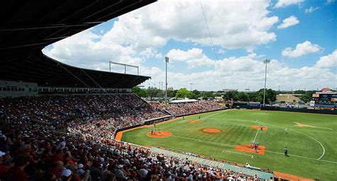 Habe on the 'Horns: Texas baseball is in a funk and running out of time ...