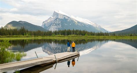 Lake Vermillion Banff Mountains